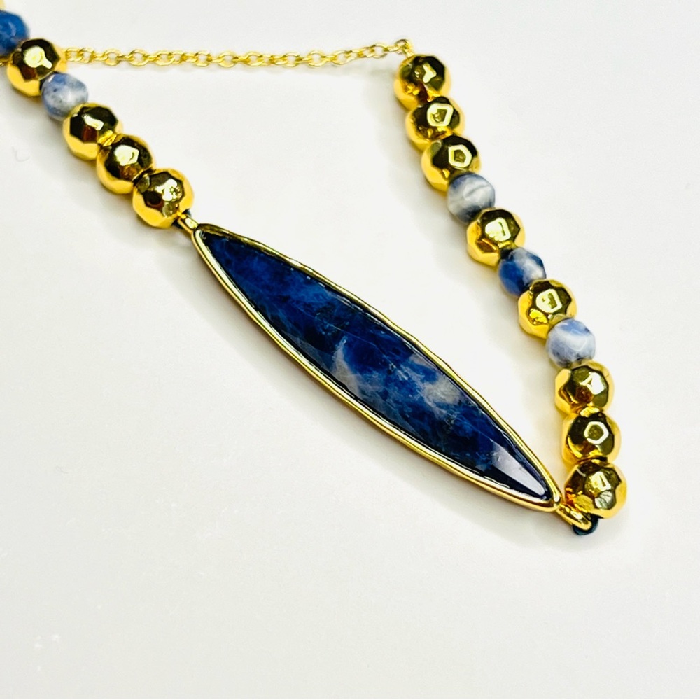 NWOT Gorjana Power Gemstone Adjustable Bracelet Gold and Lapis Wisdom